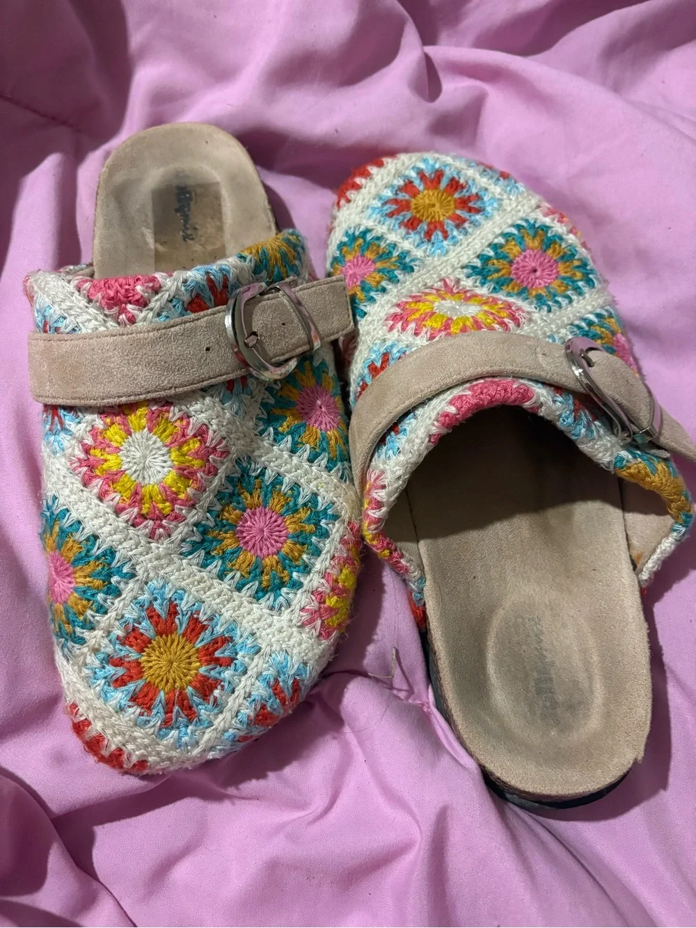 Crochet retro 70s Pattern Slip-On Clogs in Multicolor - Picture 2 of 9